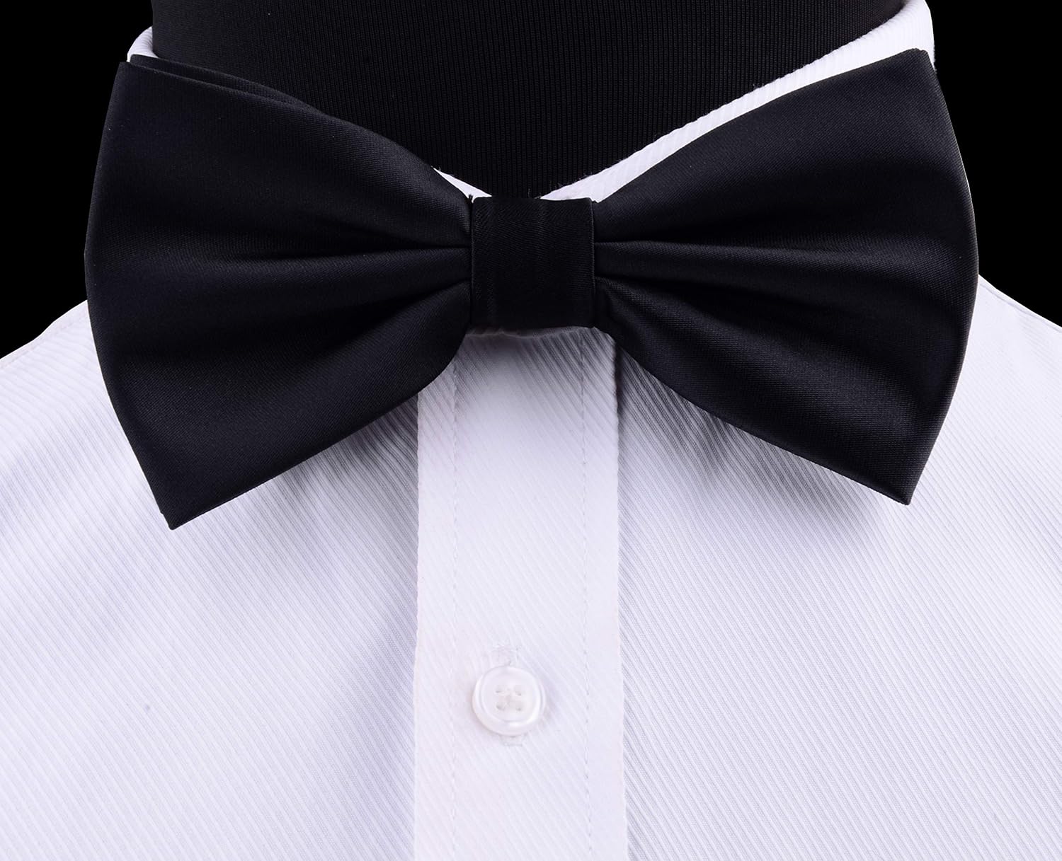 Solid Color Pre-tied Bow Tie S - Cufflink Box Set review and price